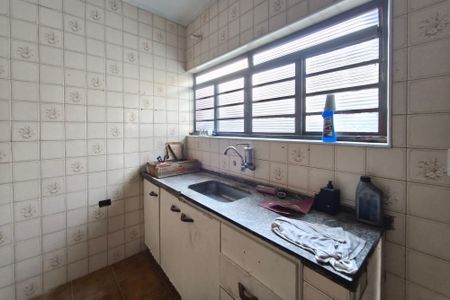 Casa à venda com 159m², 3 quartos e 2 vagas Casa à venda com 159m², 3 quartos e 2 vagasCozinha