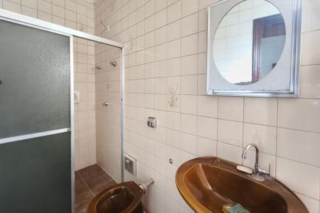 Casa à venda com 159m², 3 quartos e 2 vagas Casa à venda com 159m², 3 quartos e 2 vagasBanheiro Suíte