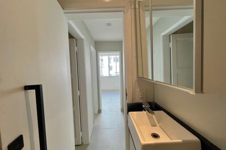 Apartamento para alugar com 98m², 2 quartos e 1 vagaBanheiro social 