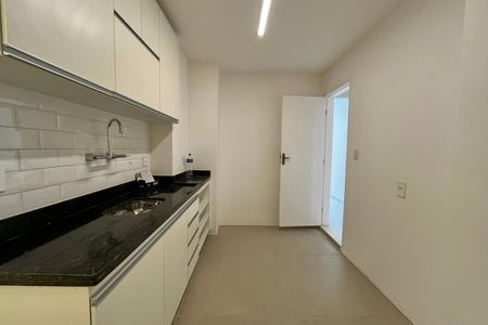 Apartamento para alugar com 98m², 2 quartos e 1 vagaCozinha