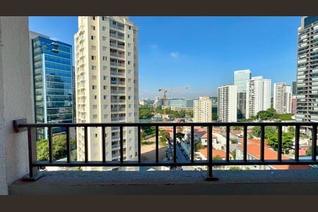 Varanda de kitnet/studio para alugar com 1 quarto, 28m² em Pinheiros, São Paulo