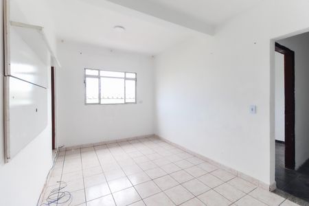 Sala de casa para alugar com 2 quartos, 70m² em Limoeiro, São Paulo