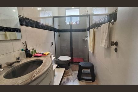 Banheiro  de apartamento à venda com 3 quartos, 140m² em Sion, Belo Horizonte