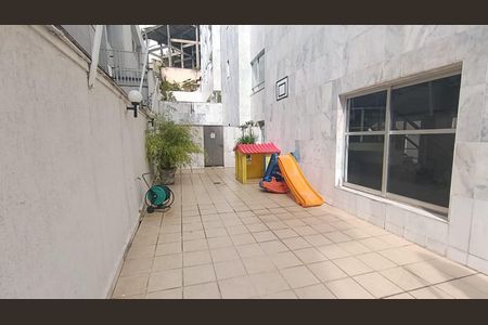 Apartamento à venda com 140m², 3 quartos e 2 vagasÁrea externa