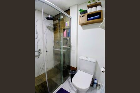 Apartamento para alugar com 80m², 3 quartos e 1 vaga Apartamento para alugar com 80m², 3 quartos e 1 vagaBanheiro