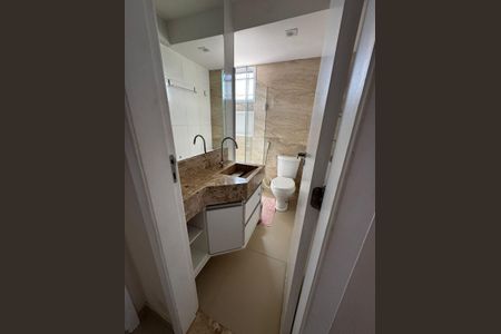 Apartamento para alugar com 65m², 2 quartos e 1 vaga Apartamento para alugar com 65m², 2 quartos e 1 vagaBanheiro