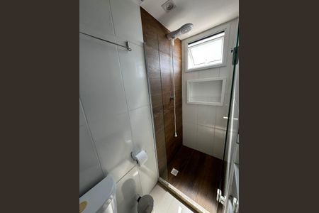 Apartamento para alugar com 65m², 2 quartos e 1 vagaBanheiro