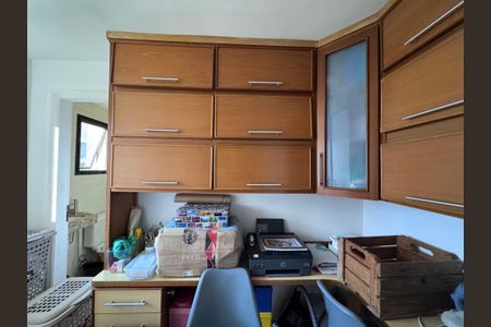 Apartamento à venda com 118m², 3 quartos e 3 vagas Apartamento à venda com 118m², 3 quartos e 3 vagasCozinha e Área de Serviço - Quarto