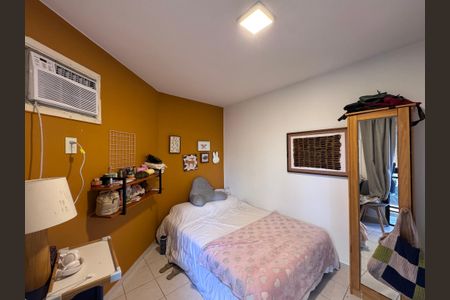 Apartamento à venda com 118m², 3 quartos e 3 vagas Apartamento à venda com 118m², 3 quartos e 3 vagasQuarto 2