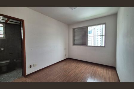 Apartamento para alugar com 4 quartos, 120m² em Ipiranga, Belo Horizonte