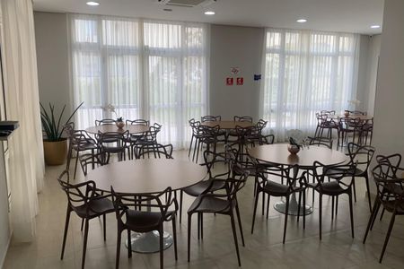 Apartamento para alugar com 63m², 2 quartos e 1 vagaÁrea comum