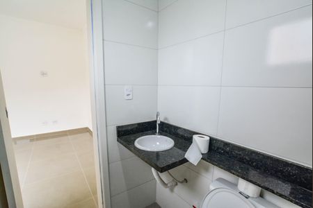 Apartamento para alugar com 58m², 2 quartos e 1 vaga Apartamento para alugar com 58m², 2 quartos e 1 vagaBanheiro da Suíte