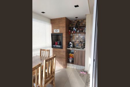 Apartamento à venda com 89m², 3 quartos e 2 vagasVaranda