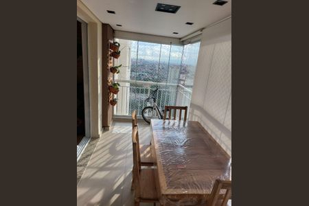 Apartamento à venda com 89m², 3 quartos e 2 vagasVaranda