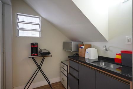 Cozinha de kitnet/studio para alugar com 1 quarto, 60m² em Coqueiros, Florianópolis