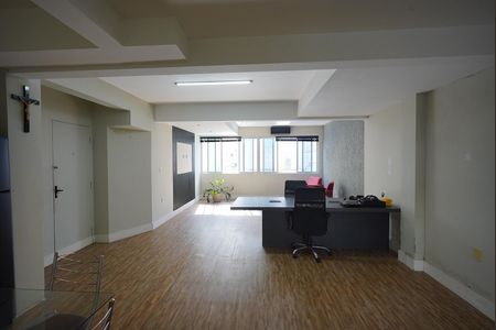 Sala de kitnet/studio para alugar com 1 quarto, 60m² em Coqueiros, Florianópolis