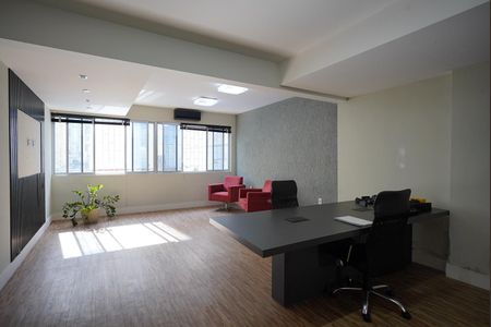 Sala de kitnet/studio para alugar com 1 quarto, 60m² em Coqueiros, Florianópolis