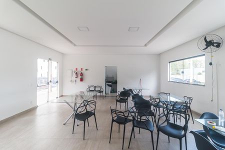 Apartamento para alugar com 42m², 2 quartos e 1 vagaÁrea comum - Salão de festas