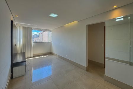 Apartamento à venda com 3 quartos, 72m² em Santo Antônio, Belo Horizonte