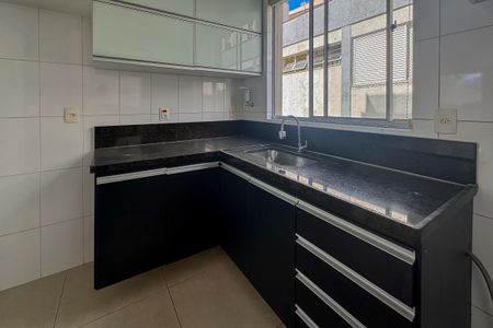 Apartamento para alugar com 72m², 3 quartos e 2 vagasCozinha