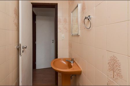 Apartamento à venda com 104m², 2 quartos e 1 vaga Apartamento à venda com 104m², 2 quartos e 1 vagaBanheiro Social