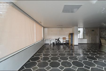 Apartamento à venda com 104m², 2 quartos e 1 vaga Apartamento à venda com 104m², 2 quartos e 1 vagaÁrea comum - Salão de festas