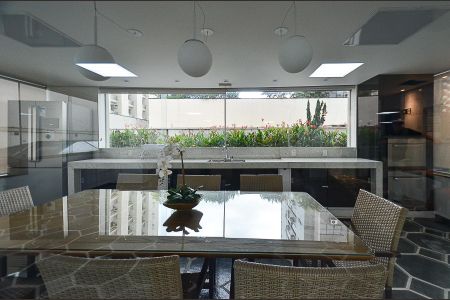 Apartamento à venda com 104m², 2 quartos e 1 vaga Apartamento à venda com 104m², 2 quartos e 1 vagaÁrea comum - Salão de festas