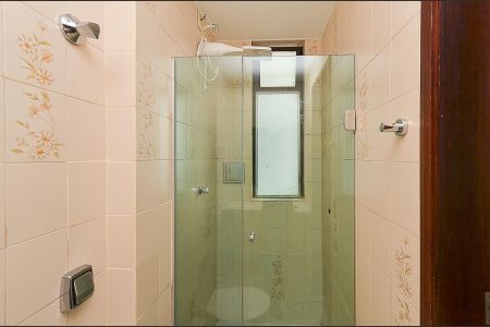 Apartamento à venda com 104m², 2 quartos e 1 vaga Apartamento à venda com 104m², 2 quartos e 1 vagaBanheiro Suíte