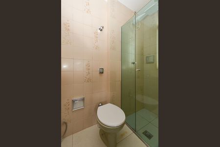 Apartamento à venda com 104m², 2 quartos e 1 vaga Apartamento à venda com 104m², 2 quartos e 1 vagaBanheiro Suíte