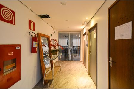 Apartamento à venda com 104m², 2 quartos e 1 vaga Apartamento à venda com 104m², 2 quartos e 1 vagaÁrea comum - Elevador