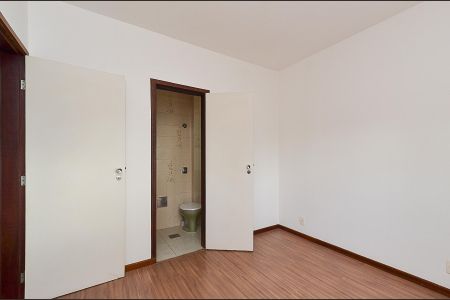 Apartamento à venda com 104m², 2 quartos e 1 vaga Apartamento à venda com 104m², 2 quartos e 1 vagaSuíte