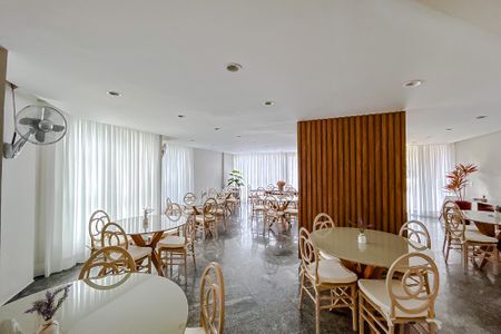Apartamento à venda com 80m², 3 quartos e 1 vagaÁrea comum - Salão de festas