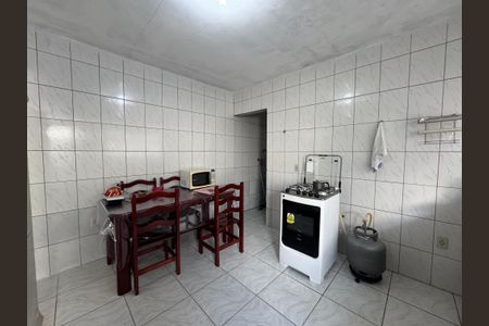 Cozinha de casa para alugar com 2 quartos, 88m² em Jardim Padreira I, Osasco