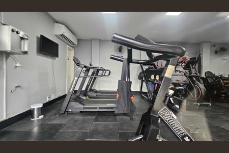 Casa de condomínio para alugar com 156m², 3 quartos e 2 vagas Casa de condomínio para alugar com 156m², 3 quartos e 2 vagasAcademia