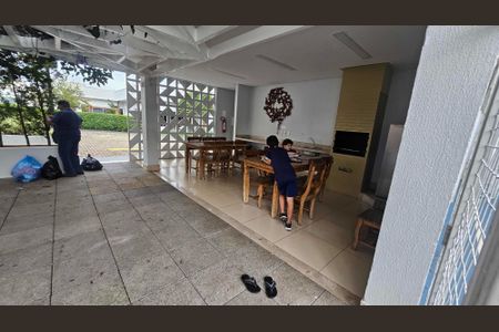 Casa de condomínio para alugar com 156m², 3 quartos e 2 vagas