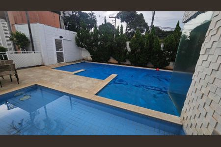 Casa de condomínio para alugar com 156m², 3 quartos e 2 vagas Casa de condomínio para alugar com 156m², 3 quartos e 2 vagasÁrea comum - Piscina