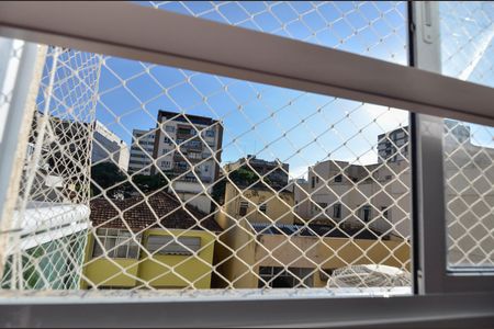 Apartamento à venda com 76m², 2 quartos e 1 vagaQuarto