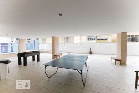 Apartamento à venda com 76m², 2 quartos e 1 vagaÁrea comum