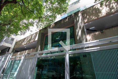 Apartamento à venda com 76m², 2 quartos e 1 vagaFachada