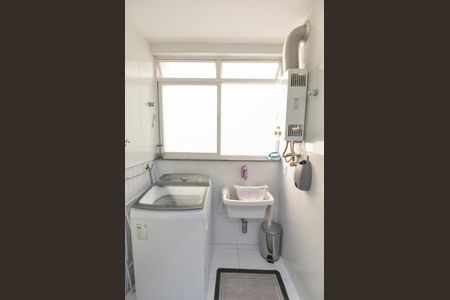 Apartamento à venda com 76m², 2 quartos e 1 vagaÁrea de Serviço