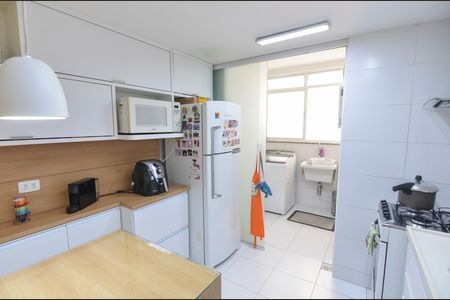 Apartamento à venda com 76m², 2 quartos e 1 vagaCozinha