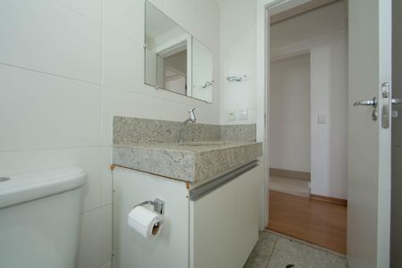 Apartamento à venda com 116m², 4 quartos e 4 vagasBANHEIRO2