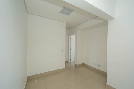 Apartamento à venda com 116m², 4 quartos e 4 vagasSALA