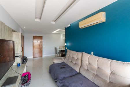 Apartamento à venda com 110m², 3 quartos e 2 vagasSala