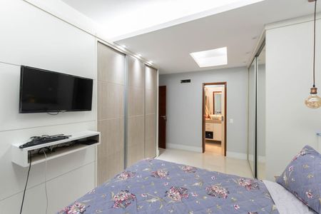 Apartamento à venda com 110m², 3 quartos e 2 vagasSuíte