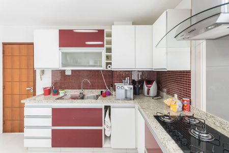 Apartamento à venda com 110m², 3 quartos e 2 vagasCozinha 