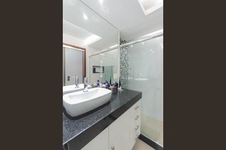 Apartamento à venda com 110m², 3 quartos e 2 vagasBanheiro