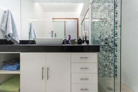 Apartamento à venda com 110m², 3 quartos e 2 vagasBanheiro