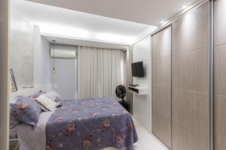 Suíte de apartamento à venda com 3 quartos, 110m² em Maracanã, Rio de Janeiro