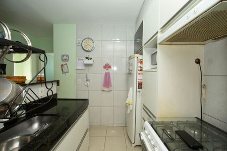 Apartamento à venda com 57m², 2 quartos e 1 vagaCOZINHA